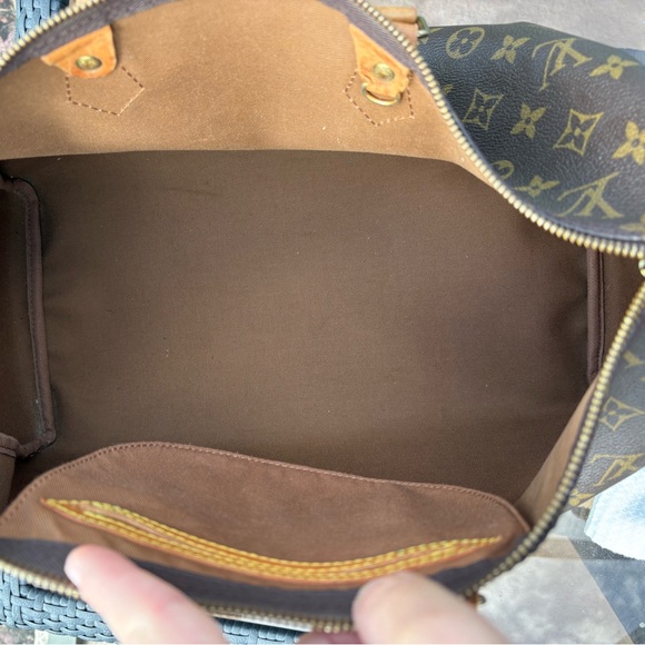 LOUIS VUITTON SPEEDY 40 - Picture 3 of 10